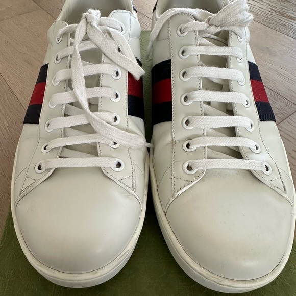 Men’s Gucci sneakers - Picture 6 of 8